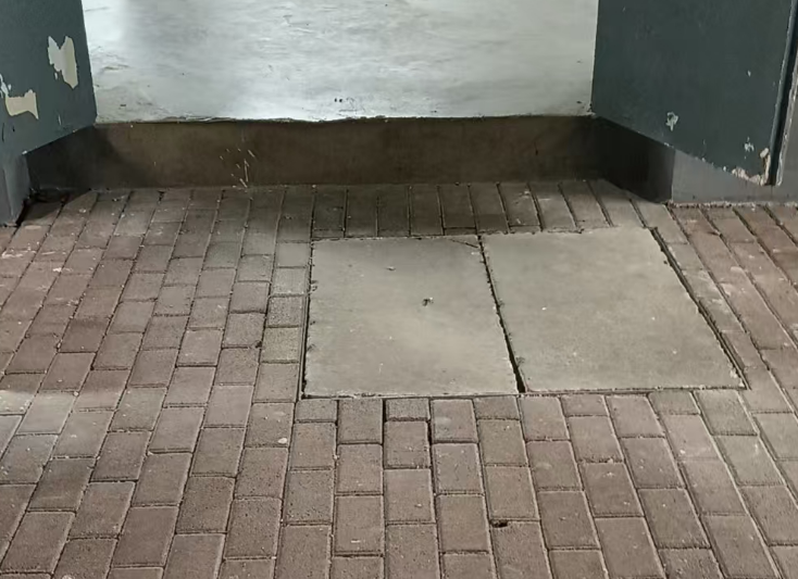 \